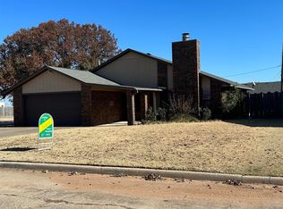 216 Vona St, Fairview, OK 73737