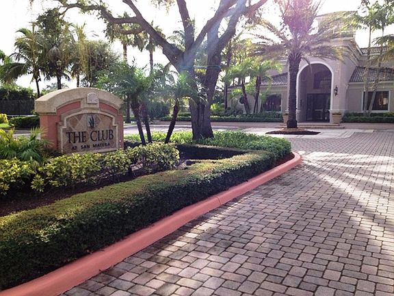 3rd image of 3019 Alcazar Place Apt 102