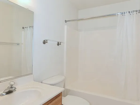 119 Waterbury Ct, Charlottesville, VA 22902