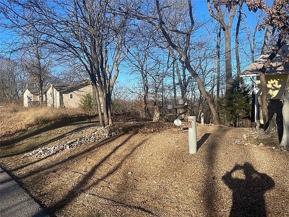 2nd image of Cherokee Pl #26