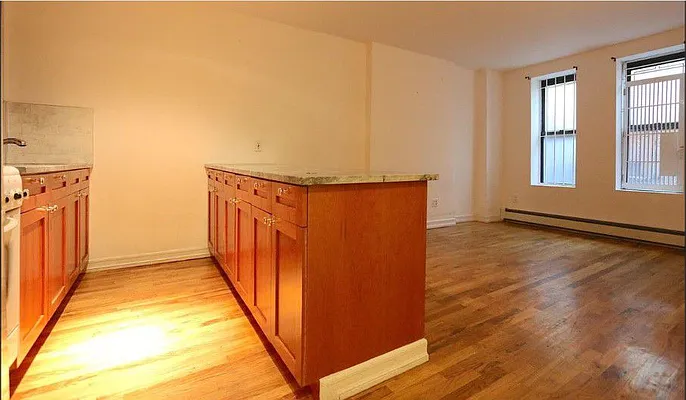 Rented by Compass | media 17