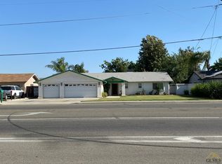 5719 E Brundage Ln, Bakersfield, CA 93307
