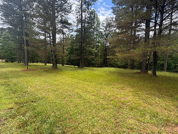 5th image of 45 Sweetwater Ln