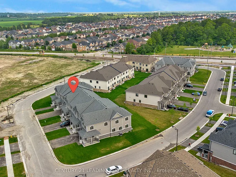 1475 Wheatcroft Dr — Photo 2