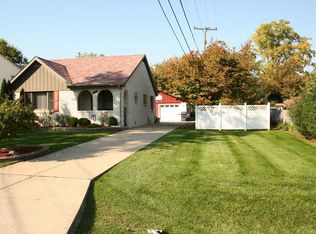 2973 Wisconsin Rd, Troy, MI 48083