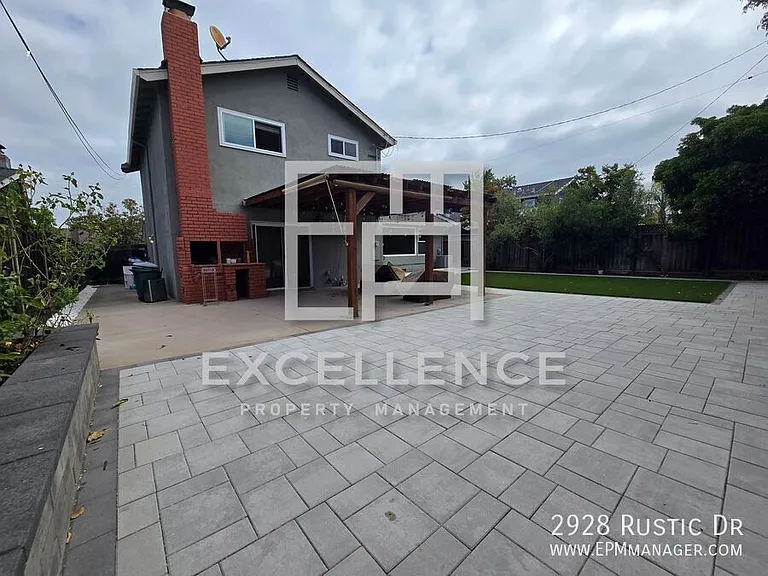 2928 Rustic Dr — Photo 15