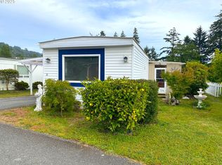 16131 W Hoffeldt Ln SPACE 18, Brookings, OR 97415