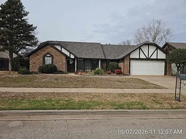 1118 NW 74th St, Lawton, OK 73505