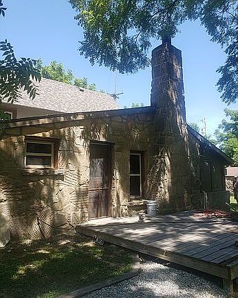 4th image of 28970 Heits Point Ave