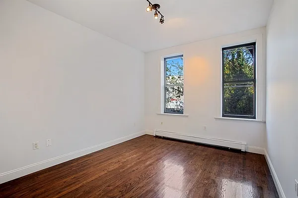 Rented by Citi Habitats | media 9