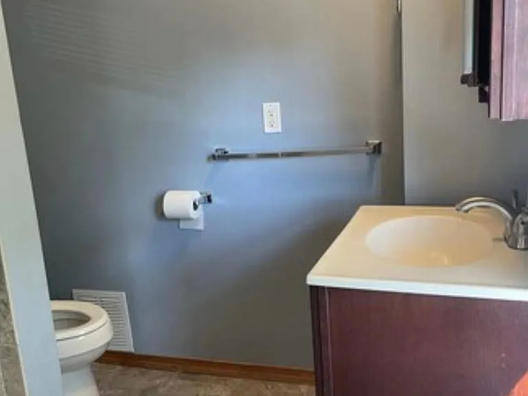 42 Glenwood Ave #3 — Photo 6