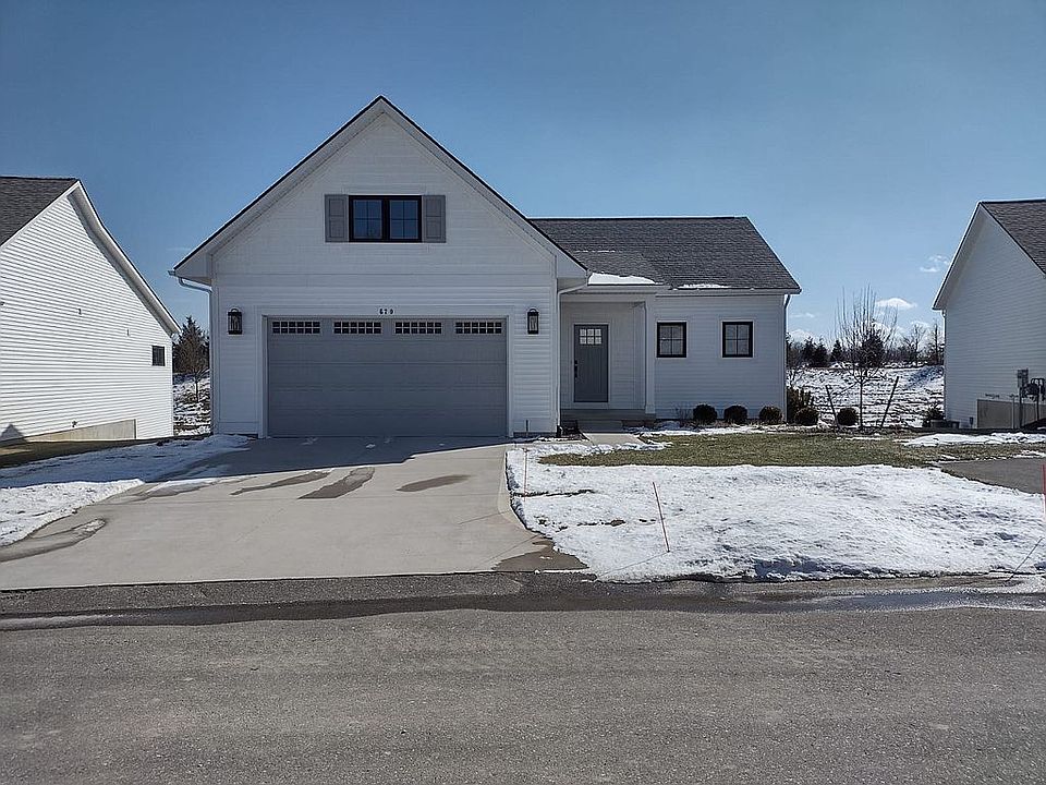1st image of 670 Stonebriar Circle