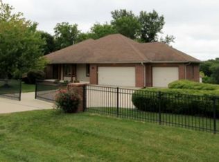 3507 Prather Rd, Kansas City, MO 64116