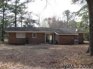 804 Pinetree Dr, New Bern, NC 28562