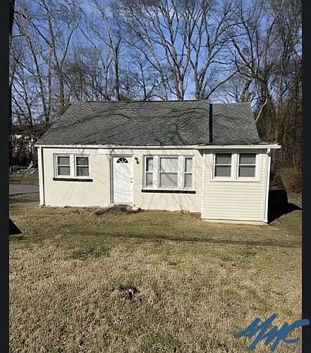 801 Ewing Blvd Photo 1