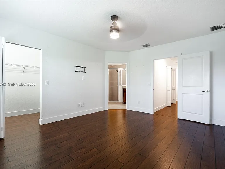 4652 Horseshoe Cir — Photo 21