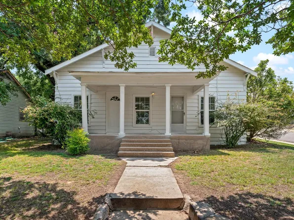 1130 W Owing St, Denison, TX 75020