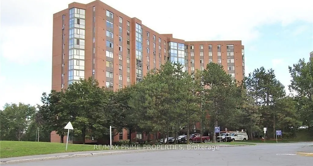 2 bed, $2,200 — Photo 1