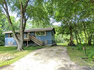 1745 Wabican Trl, Algonquin, IL 60102