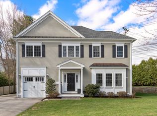 1 Lafayette Cir, Wellesley, MA 02482