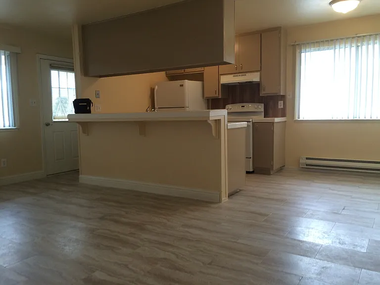 840 Jamaica Ave #4 — Photo 9