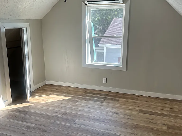 260 Badgett St #260 — Photo 3