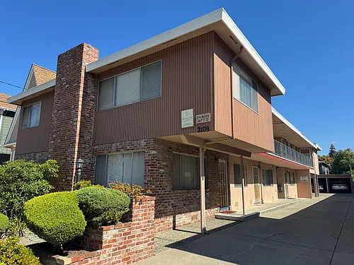 2109 Santa Clara Ave #E Photo 1