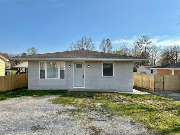 605 E Adams Ave, Chandler, IN 47610