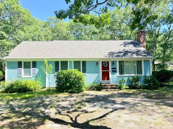220 N Main Street, South Yarmouth, MA 02664