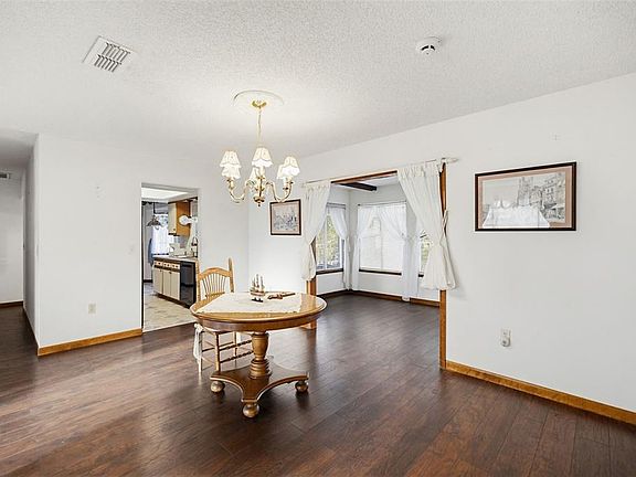 5th image of 10952 SW 75th Ave