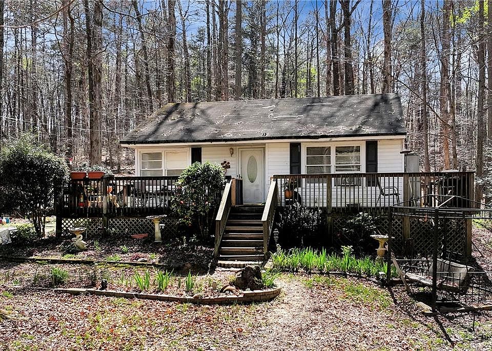 1st image of 174 Goodson Rd
