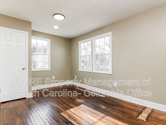4th image of 1902 Liberty St