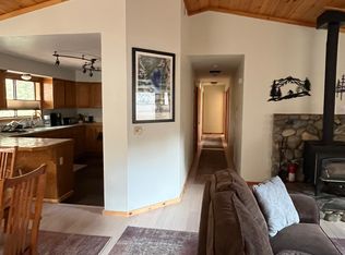 15250 Donnington Ln, Truckee, CA 96161