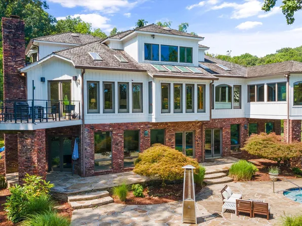 7907 N Ruggles Ferry Pike, Knoxville, TN 37924
