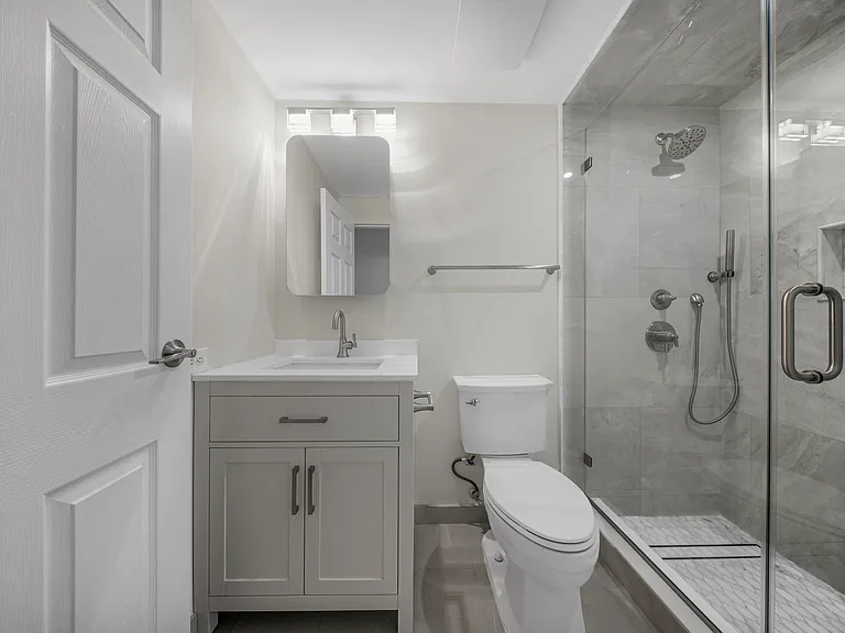 2 Constitution Ct #707 — Photo 18