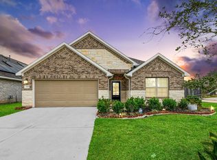 2610 Blue Abbott Dr, Fresno, TX 77545