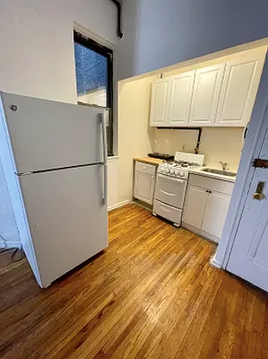 Rented by Compass | media 8