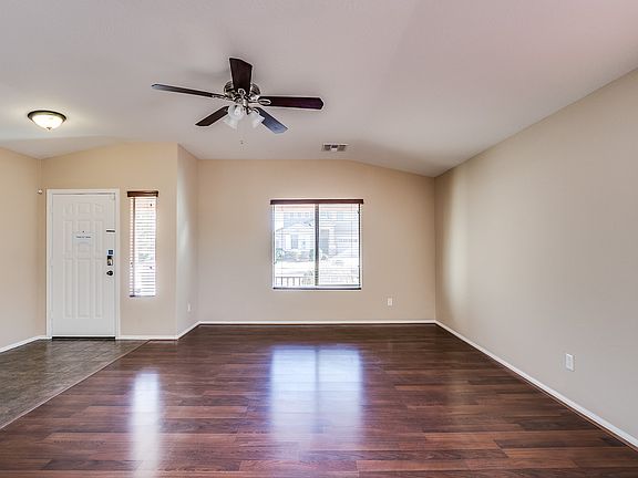 2nd image of 10438 W Southgate Ave