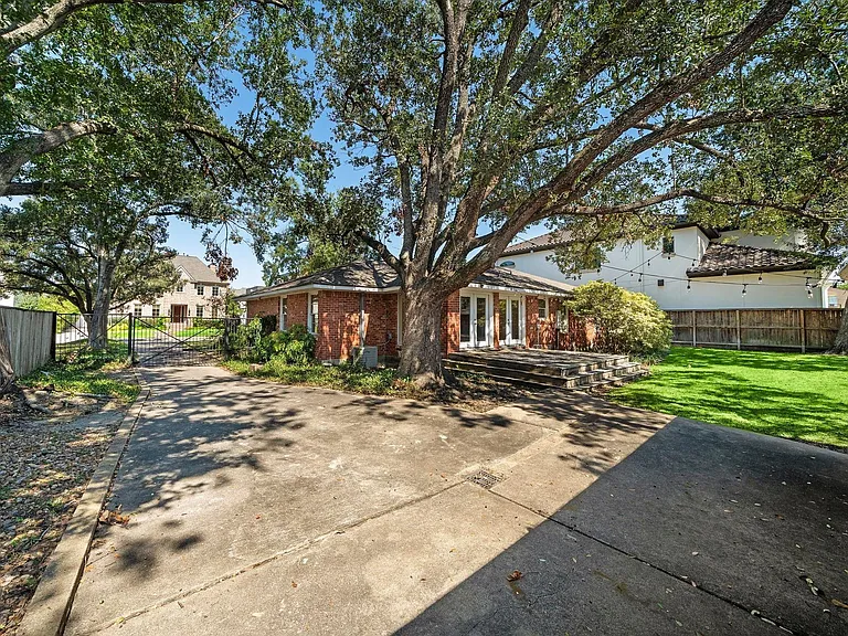 3115 Glen Haven Blvd — Photo 19
