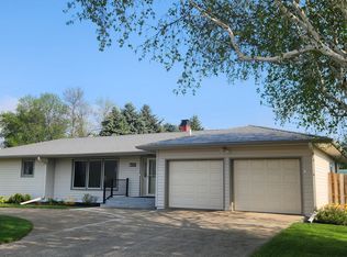 700 Viking Dr, Valley City, ND 58072