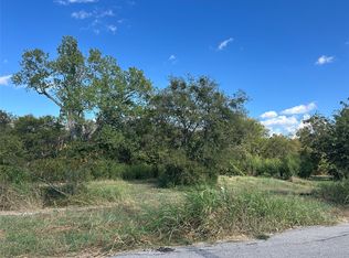 303 Inez Hardy Way, Grandview, TX 76050