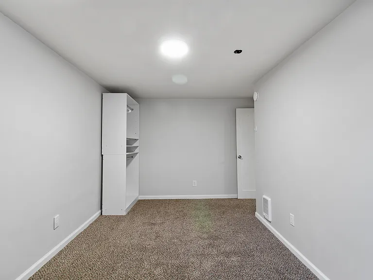 303 Jackson St #C — Photo 15