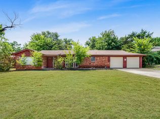 8008 Clark St, North Richland Hills, TX 76180