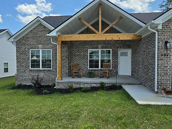 2nd image of 604 Cripple Creek Cir