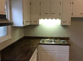 3158 Meadowbrook Blvd, Cleveland Heights, OH