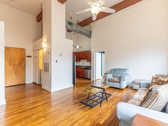 5th image of 920 Poeyfarre St APT 261