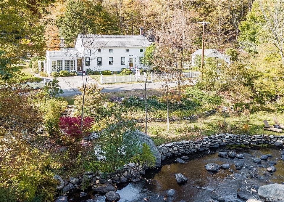 25 School St, Riverton, CT 06065 Zillow