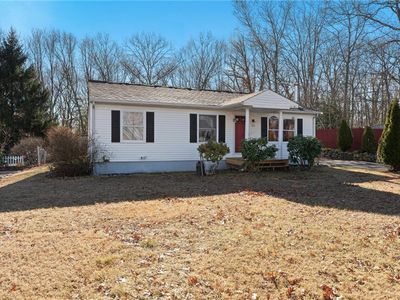 1134 Central Ave, Johnston, RI, 02919