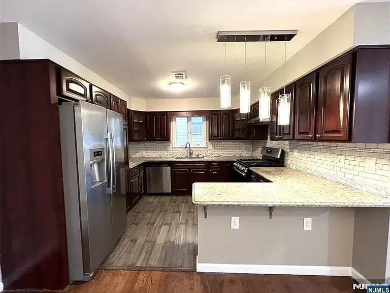 25 Wallis Ave #2 — Photo 6