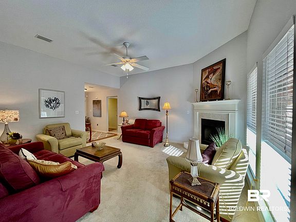 4th image of 8024 Deerwood Dr